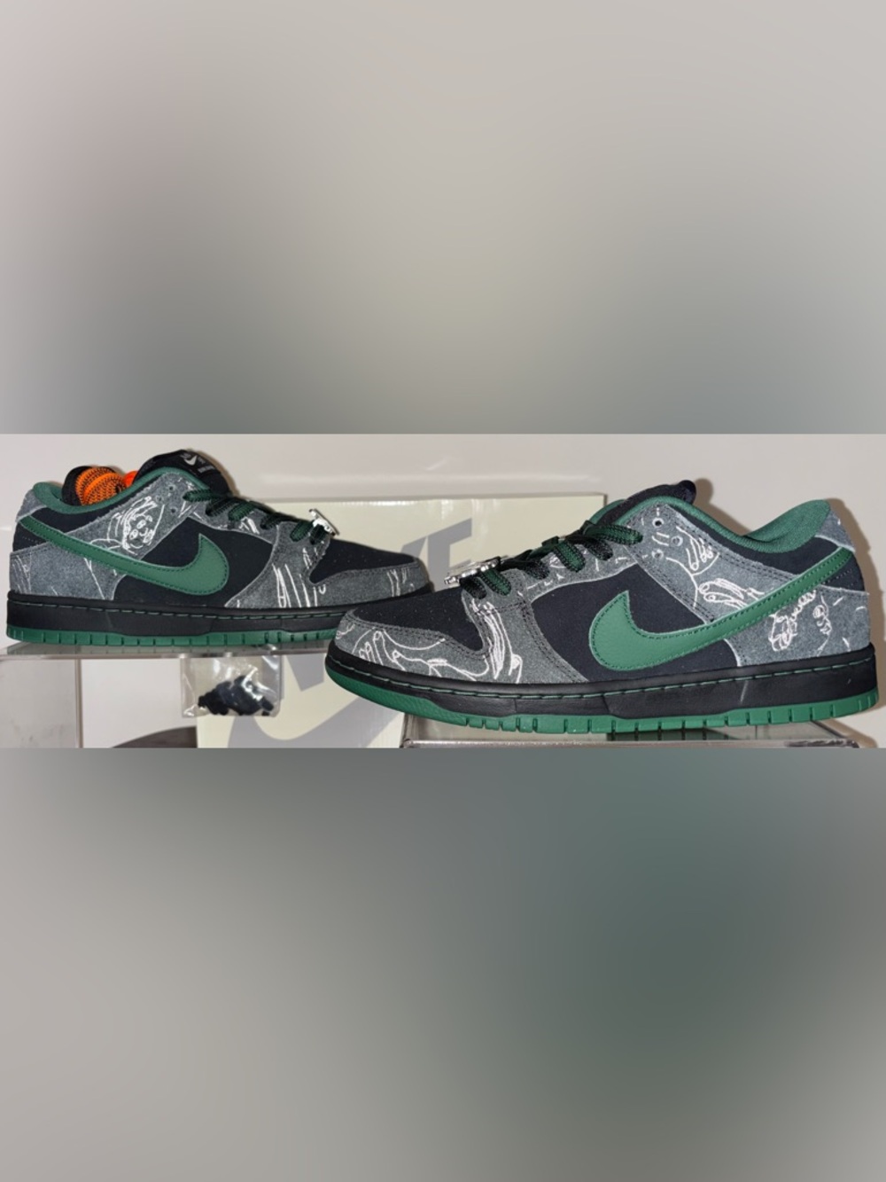 Nike SB Dunk Low There Skateboards Mens Size 7 Brand New With Box